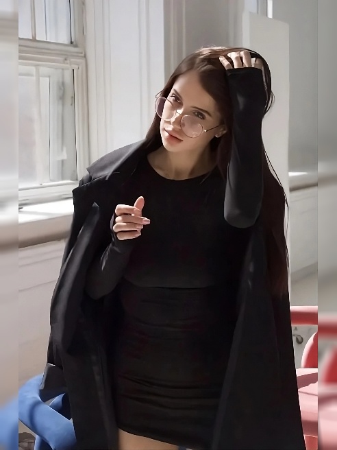 Окутаю тебя своим неземным взглядом, тебе будет сложно оторваться👄👄👄 Окутаю тебя своим неземным взглядом, тебе будет сложно оторваться👄👄👄