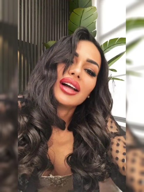 Привет котик 💣🔥Я очень страстная брюнетка, бывшая модель 🔥🥰Жду тебя в гости на жаркую встречу 🔥🥰❤ Привет котик 💣🔥Я очень страстная брюнетка, бывшая модель 🔥🥰Жду тебя в гости на жаркую встречу 🔥🥰❤