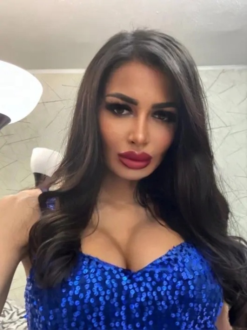 Привет котик 💣🔥Я очень страстная брюнетка, бывшая модель 🔥🥰Жду тебя в гости на жаркую встречу 🔥🥰❤ Привет котик 💣🔥Я очень страстная брюнетка, бывшая модель 🔥🥰Жду тебя в гости на жаркую встречу 🔥🥰❤