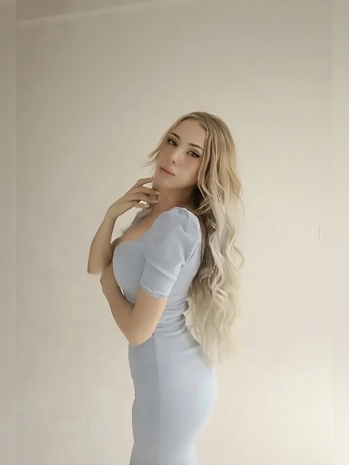 Девушка с изящными изгибами☝🏽 и натуральной грудью🍒