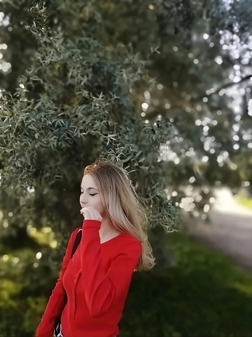 Миниатюрная блондинка 🥰поддержу разговор и подарю бурю положительных эмоций😽