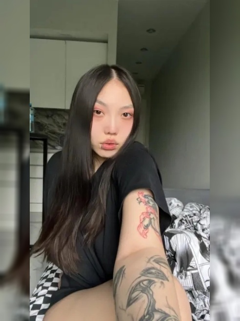 Хочешь попробовать на себе горячую Азиатку ❣️☺🍌? Тогда ты по адресу
Всегда в хорошем настроении 💜Бодра и весела🧡