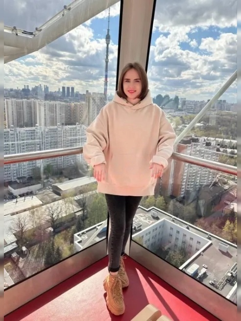 Моё стройное тело не даст тебе заскучать........