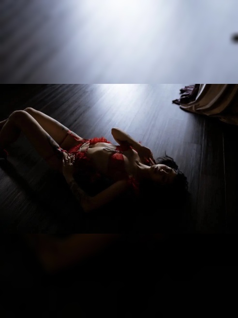Брюнетка🔥
Жду в гости или приеду сама🌹