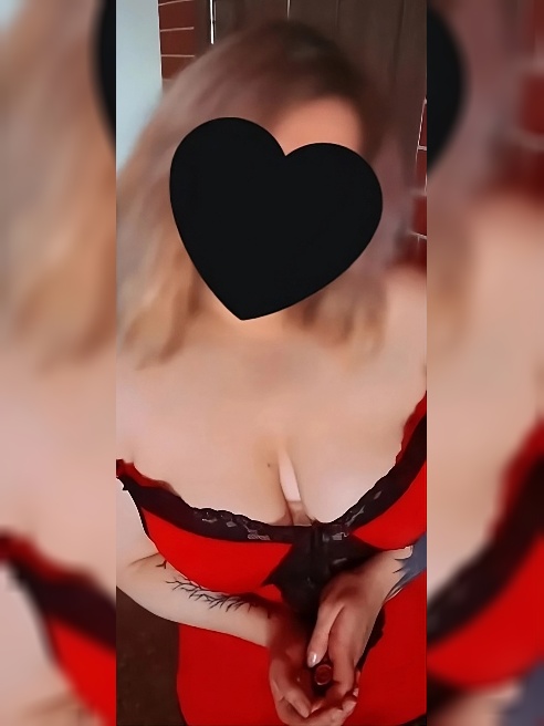 Фрау твоей мечты ♡
Гиперсексуальна.
Люблю секс во всех его проявлениях)
Фантазии, игры, фетиш — это ко мне 🔥
