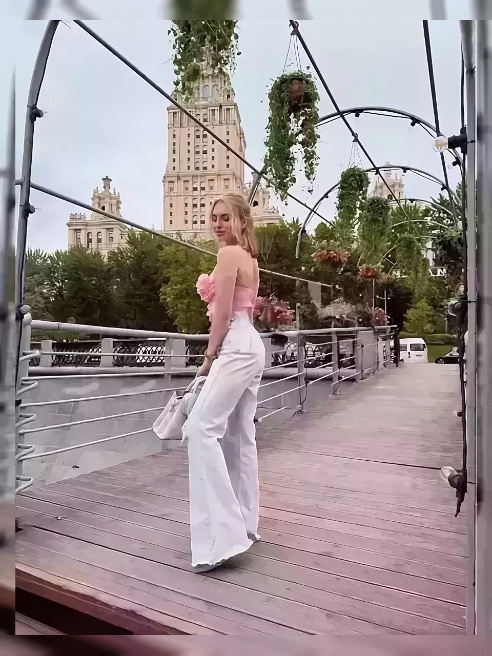 Не упусти свою выигрышную лотерею 😘