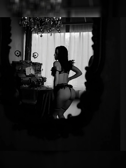 Брюнетка🔥
Сочный мбр включён в стоимость💋