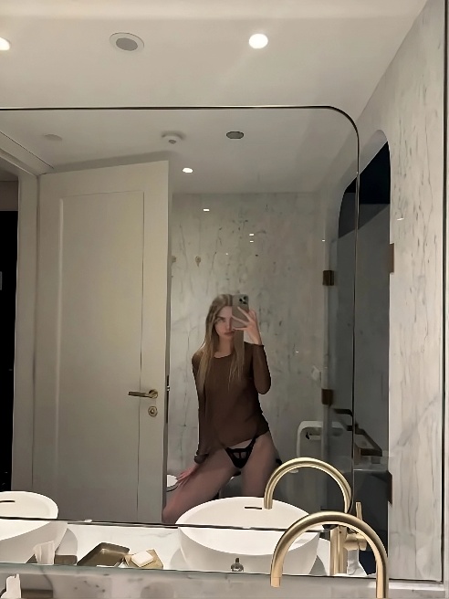 Real pornstar 😏