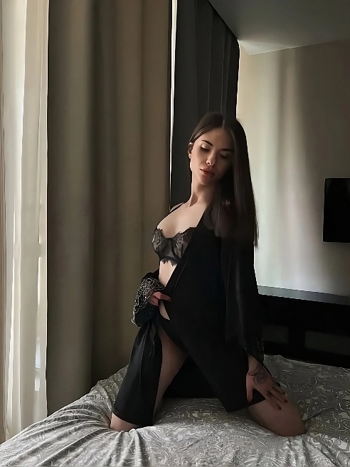 Любишь красивую сделанную грудь и горячий характер, это ко мне 😈