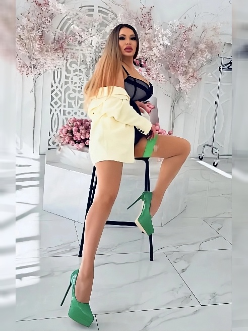 🔥🌶️ Alina_MILF-раскрепощенная развратница.
Мой  тг канал 
https://t.me/strogaya_mama_Alina