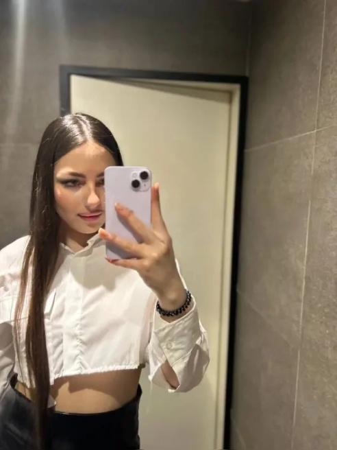 Милая девочка с шикарной попой ждёт тебя в гости💦💦💦