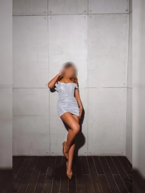 ✨NEW EXCLUSIVE GIRL✨

Обладательница натуральных сочных форм!
Упругая грудь 3 размера и бёдра 105см 😋 плоский животик!
