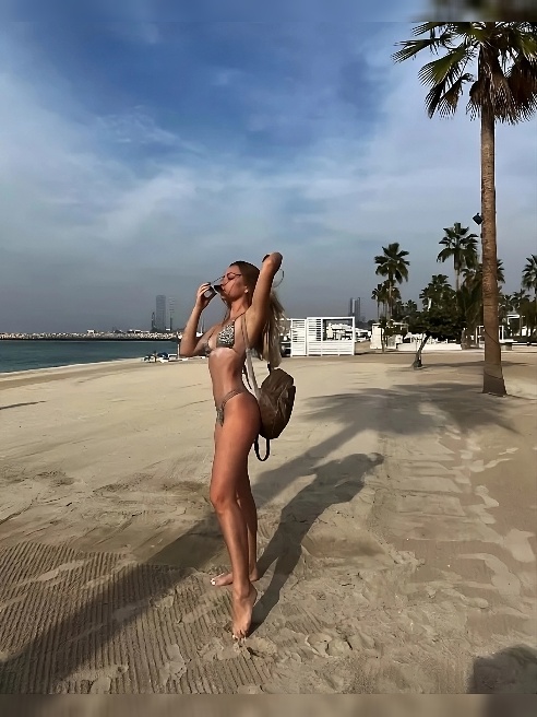 Страстно и нежно…
Больше моих фото и видео смотри в  тг @stefaniyariche
