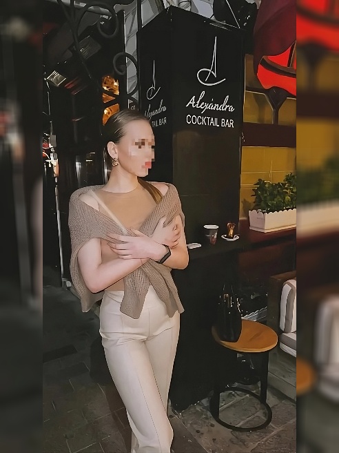 Милая красотка, с утончённой фигурой и милым личиком😍 Милая красотка, с утончённой фигурой и милым личиком😍