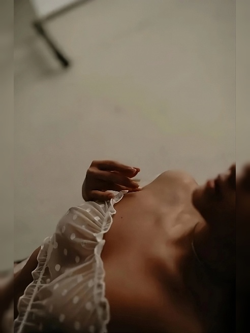 Радуйся-я твоя таблетка от всех болезней и пластырь на одно место 💋
Всегда твоя влажная Виктория 💦