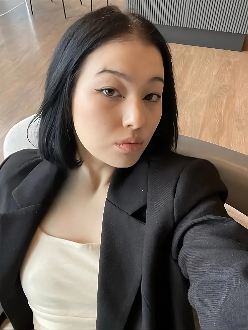 Милейшее создание💞💞💞 МБР входит в стоимость часа 💋❤️
💎Я очень развратная малышка😘 расскажи мне о своих желаниях