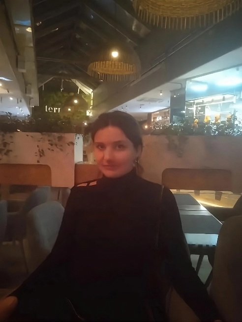 Сексуальная и очаровательная брюнетка ждёт встречи с тобой. Скорей пиши или звони мне.
