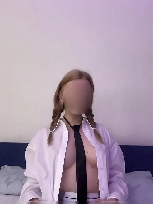 Привет, хочешь минет?
А серьезно я добрая кошечка, заечка😊
Помогу скоротать вечер🫦
А ты, умоляю, пиши по делу, +100 к карме😏