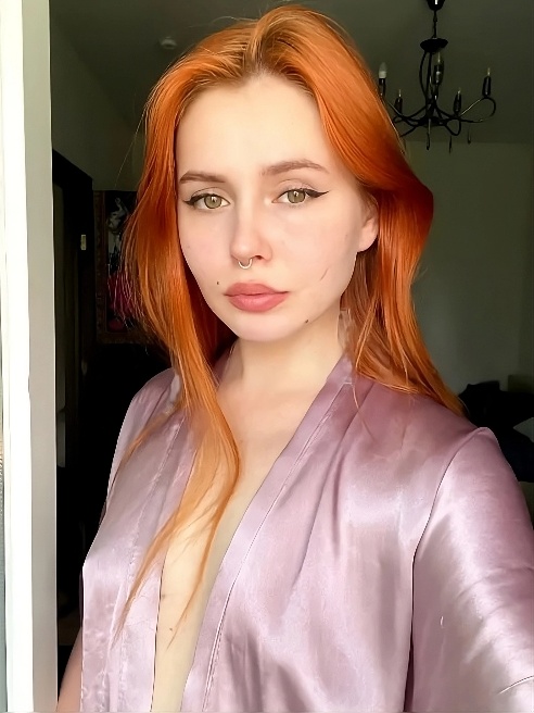 🧡🧡🧡Я 🧡рыжая 🧡 озорная 🧡🧡🧡девчонка,🧡🧡🧡та самая🧡🧡🧡🧡
🧡Живу одна в уютной квартире со всем необходимым для отдыха❤