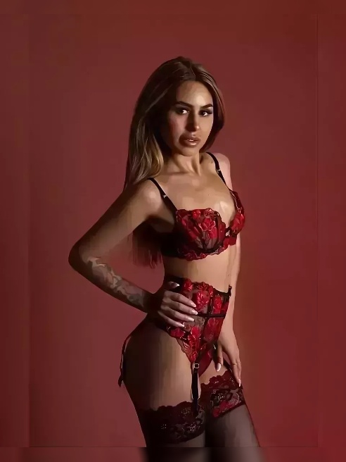 Яркая сексуальная звездочка 💖 Яркая сексуальная звездочка 💖