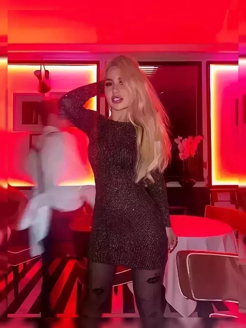 Яркая сексуальная звездочка 💖 Яркая сексуальная звездочка 💖