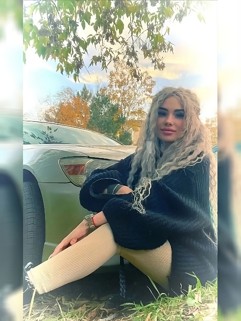 Привет! Меня зовут Яна 🙃 Девушка с прекрасной фигурой и огромной харизмой, жду тебя в гости, живу одна! ❤️