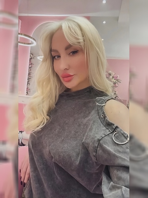 Жду в гости щедрых мужчин 🥰 🥰 🥰