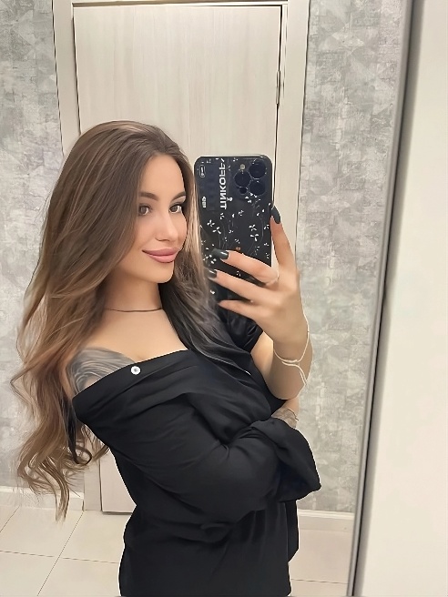 Всем приветики 💖меня зовут Vikki я великолепная любовница 💖