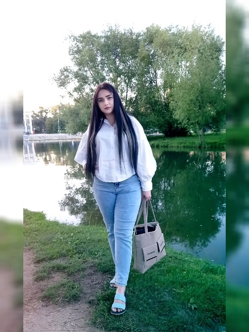 Я - Мила, и я здесь, чтобы ты почувствовал, что такое настоящий экстаз. Хочешь трахнуть меня так, чтобы я кричала от удовольствия и умоля... Я - Мила, и я здесь, чтобы ты почувствовал, что такое настоящий экстаз. Хочешь трахнуть меня так, чтобы я кричала от удовольствия и умоля...