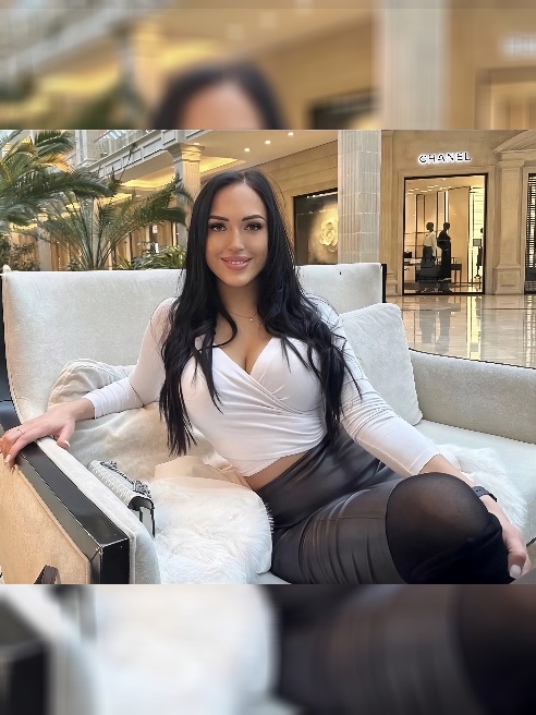 Бывшая баскетболистка, окончила 3 модельные школы, своя натуральная грудь(не висит), развиваюсь, читаю книги и обожаю трахаться много и ч...
