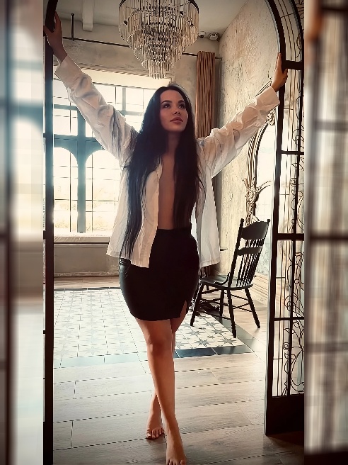 ❄️Нежная студенточка❄️ 👅Опыта мало, но много желания👅 💦Отдамся тебе по полной💦 💋Отсосу с любовью💋
			
				var txtTop = document.getElemen...