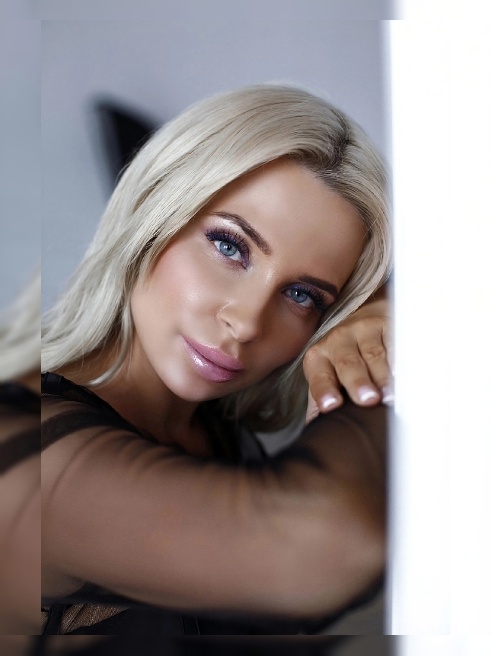 💎Впервые на сайте. Я сделаю нашу встречу незабываемой.

У меня красивая грудь, я оооочень люблю делать долгий, сочный минет. У меня сове...