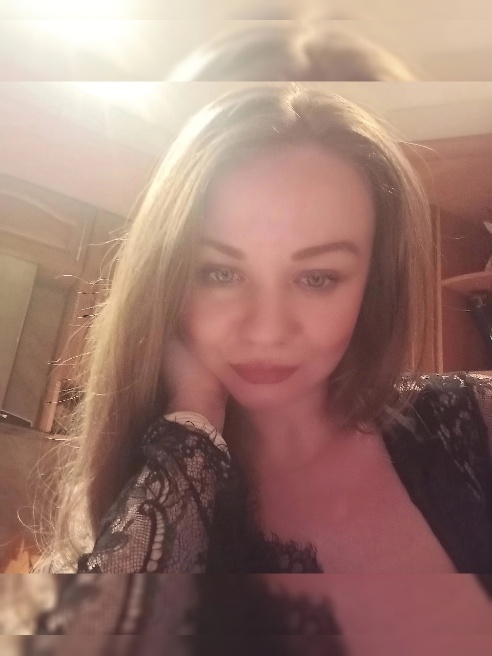 Привет мой хороший, Я нежная девочка, умею доставить незабываемое удовольствие, люблю дарить наслаждение и получать его сама. Очень чувст... Привет мой хороший, Я нежная девочка, умею доставить незабываемое удовольствие, люблю дарить наслаждение и получать его сама. Очень чувст...