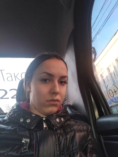 Привет, меня зовут Даша Мурр, и я очень люблю секс. Хотя нет, не просто люблю я им живу! Моё утро должно начинаться сочного, слюнявого ми...
