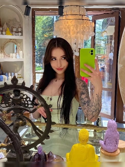 Здравствуйте дорогие мужчины , меня зовут Аурика я впервые в сфере 💓💓💓
var txtTop = document.getElementById('txt_top'),
txtTo... Здравствуйте дорогие мужчины , меня зовут Аурика я впервые в сфере 💓💓💓
var txtTop = document.getElementById('txt_top'),
txtTo...