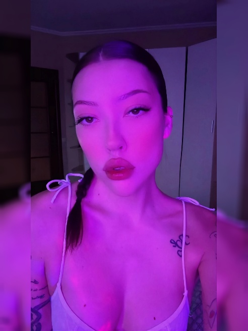 Люблю щедрых мужчин и разнообразие 😘 со мной как с любовницей ❤ Любвеобильная кошечка   💦 💋 

Принимаю индивидуально. К салонам не имею н...