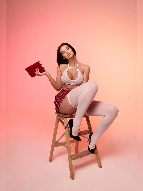 Сейчас Брюнетка!  🔥🔥🔥



Приветствую дорогие мужчины! 💓

 Меня зовут Кристина!

 23 ГОДА ПО ПАСПОРТУ! 

Молодая, шикарная девочка, с идеа...