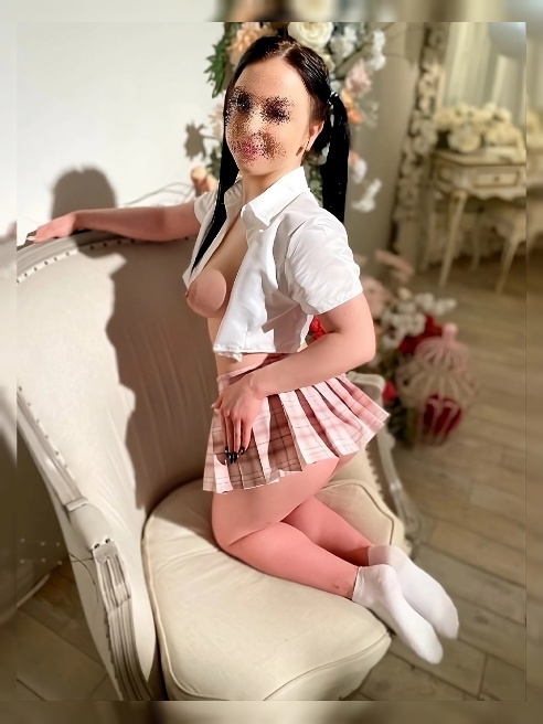Приветик, мой хороший💋

Я - Леся, твоя горячая фантазия, завораживающая и невероятно красивая соблазнительница. Нежная и чувственная, я...