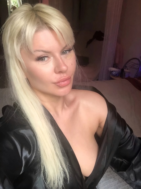 Приветик 💋 

Индивидуально❤️



Только ты и я❤️



Обожаю доставлять удовольствие,сама от этого нереально завожусь❤️



Жду в гости,или с...