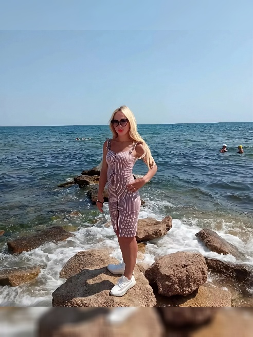 ♥♥♥На фото точно я красивая блондиночка😘😘😘! Мне не интересно, чтоб вы приходили и уходили. Поэтому я не ставлю чужие или отфотошопленные...