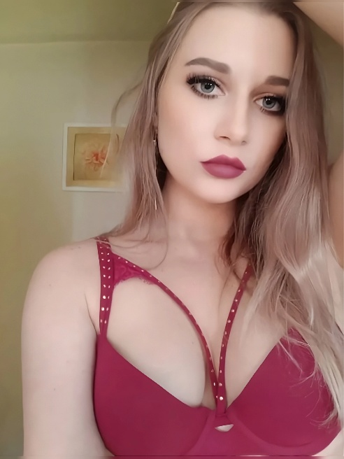 Сексуально озабоченная самочка. ❤️симпатичная и горячая. Никакого секса в одной позе, только жаркие предварительные ласки, медленный сочн... Сексуально озабоченная самочка. ❤️симпатичная и горячая. Никакого секса в одной позе, только жаркие предварительные ласки, медленный сочн...