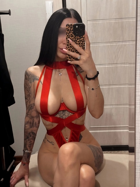 Впервые в этой сфере! Меня зовут Даяна ,мне 22 Я SEXY брюнеточка Фото 100% 

Mou Фоточки все абсолютно без ретуши,на связи я практически...
