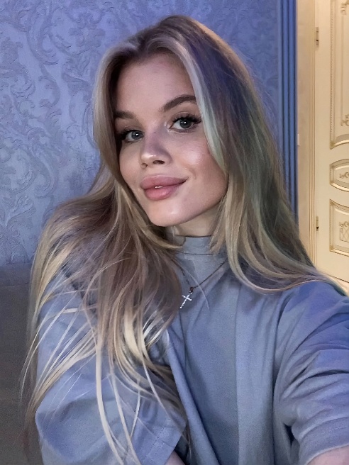 Приветик мне 21 год я студентка ,совсем не давно в Москве!

Кто покажет красивую Москву?



