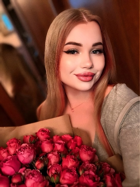 Позвони мне прямо сейчас, и мы создадим ночь, полную огня, страсти и безумного наслаждения. 

Жду твоего звонка, мой ненасытный любовник,...